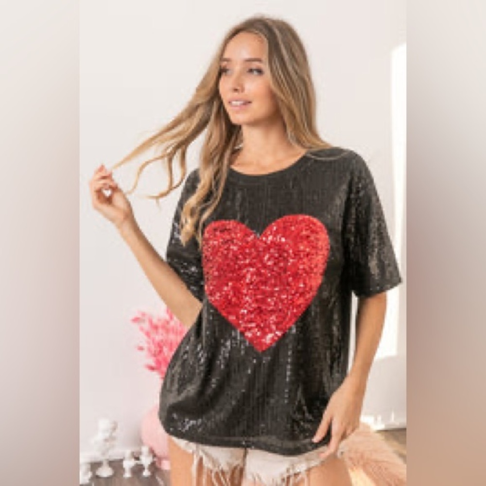 🧨45. NWT BiBi Red Heart on Black Sequined Tee - Picture 4 of 5